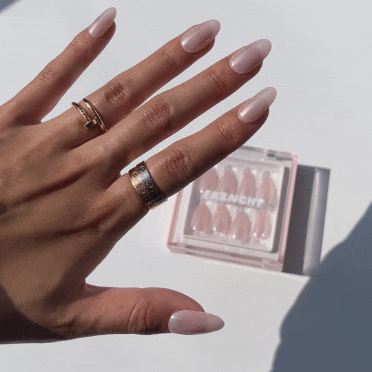 GIF demonstrating the finished look of perfectly applied press-on nails, ready to show off.